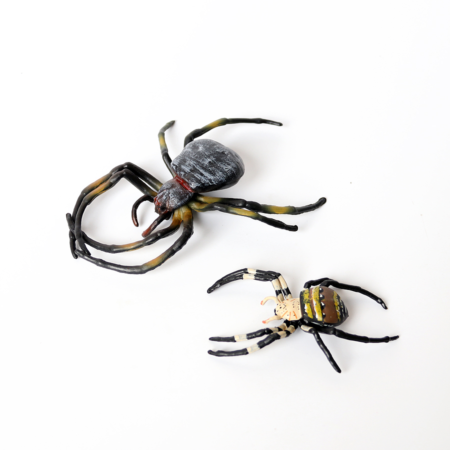 Realistic Plastic Bugs Figurin - Bonsai Garden Ideas review and price